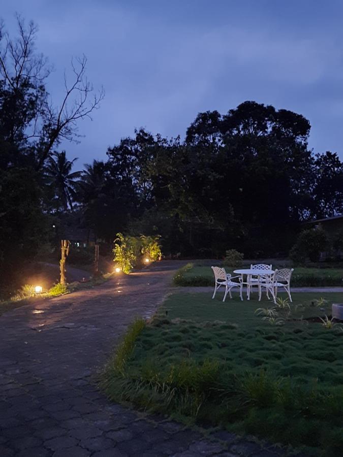 Villa Wodeyarmutt Tropical Luxury Living Sringeri Kültér fotó